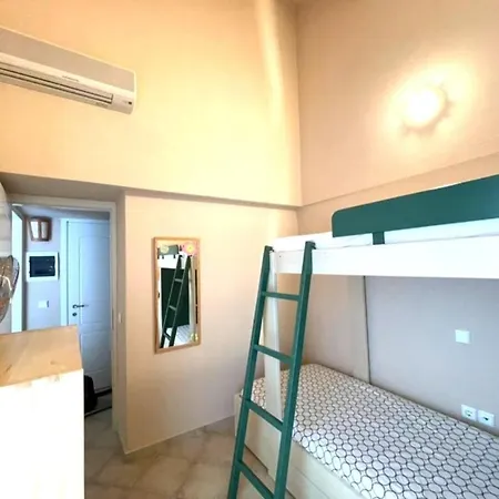 Дом отдыха Enjoy Ocean Views And An Authentic Greek Experience
